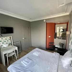 Le 17 Hotel